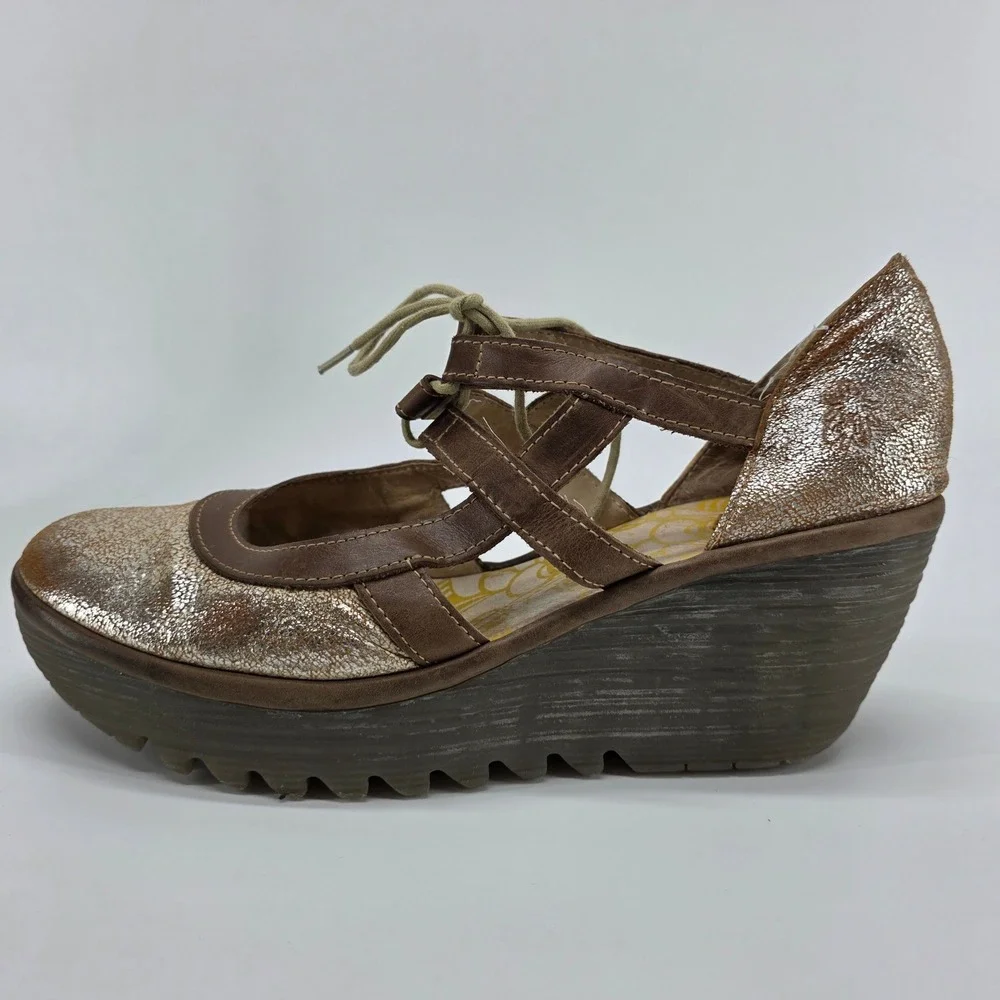 Fly London Yett Wedge Mary Janen Heels Bronze Metallic Leather Shoes sz 40 9-9.5